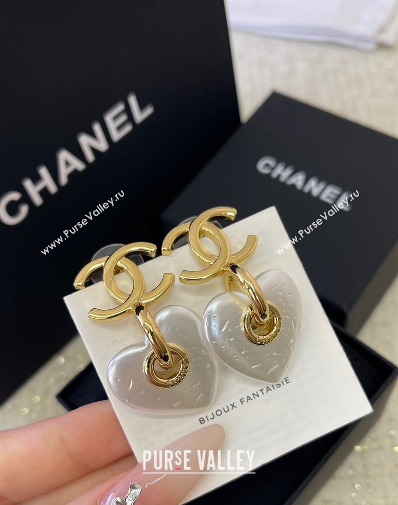 Chanel CC Short Earrings White 2024 CH082104 (YF-240821051)