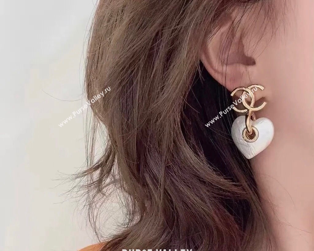 Chanel CC Short Earrings White 2024 CH082104 (YF-240821051)