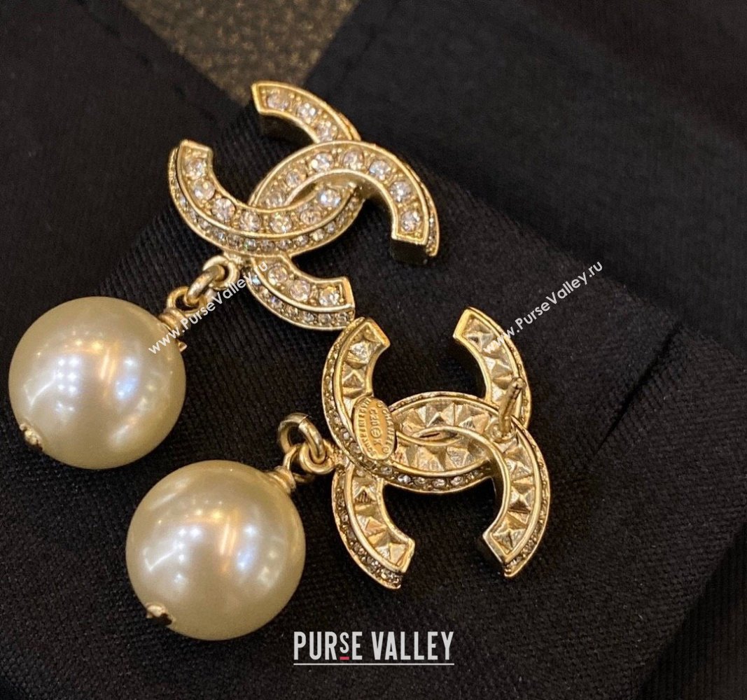 Chanel Pearl Pendant Earrings 2024 A86056 (YF-241023047)