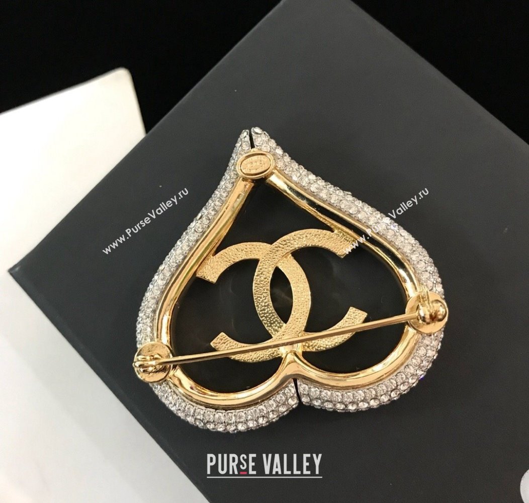 Chanel Strass Heart Brooch Clear 2024 1126 (YF-241126037)