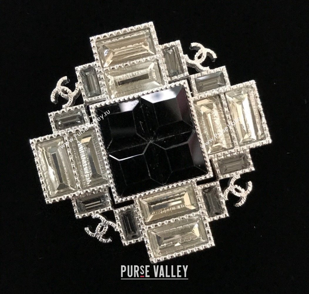 Chanel Strass Brooch Black 2024 1126 39 (YF-241126039)