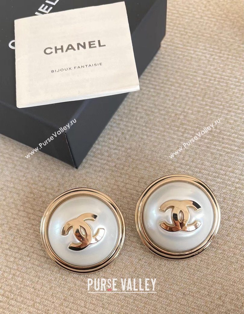 Chanel Large Studs Earrings White 2026 0108 (YF-260108114)