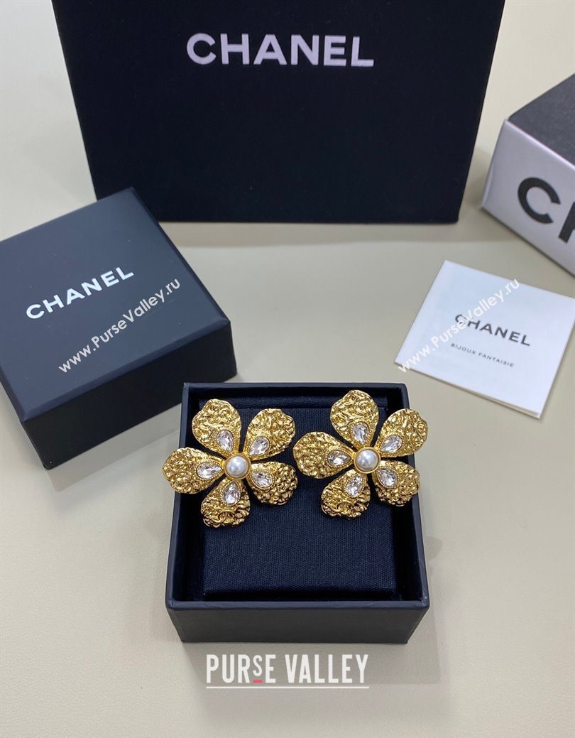 Chanel Camellia Bloom Studs Earrings Gold 2026 0108 (YF-260108115)