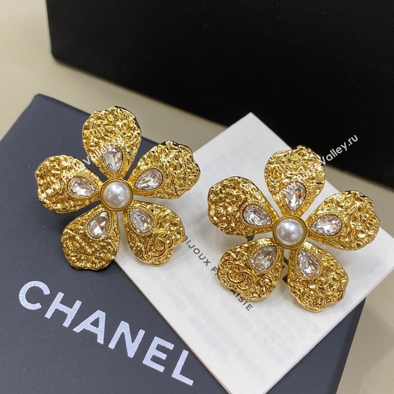 Chanel Camellia Bloom Studs Earrings Gold 2026 0108 (YF-260108115)