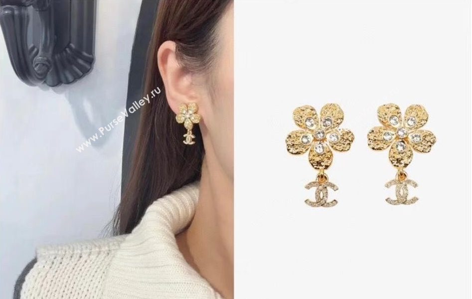 Chanel Camellia Bloom Short Earrings Gold 2026 0108 (YF-260108116)