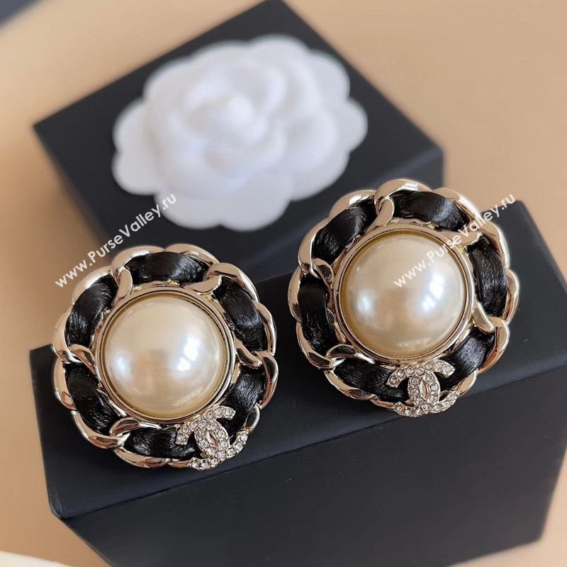 Chanel Round Studs Earrings Black Leather 2026 0109 (YF-260109044)