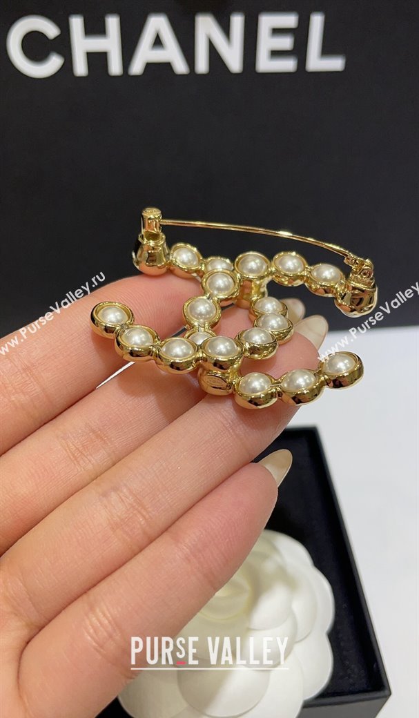 Chanel Pearls CC Brooch 2024 0730 (YF-240730029)