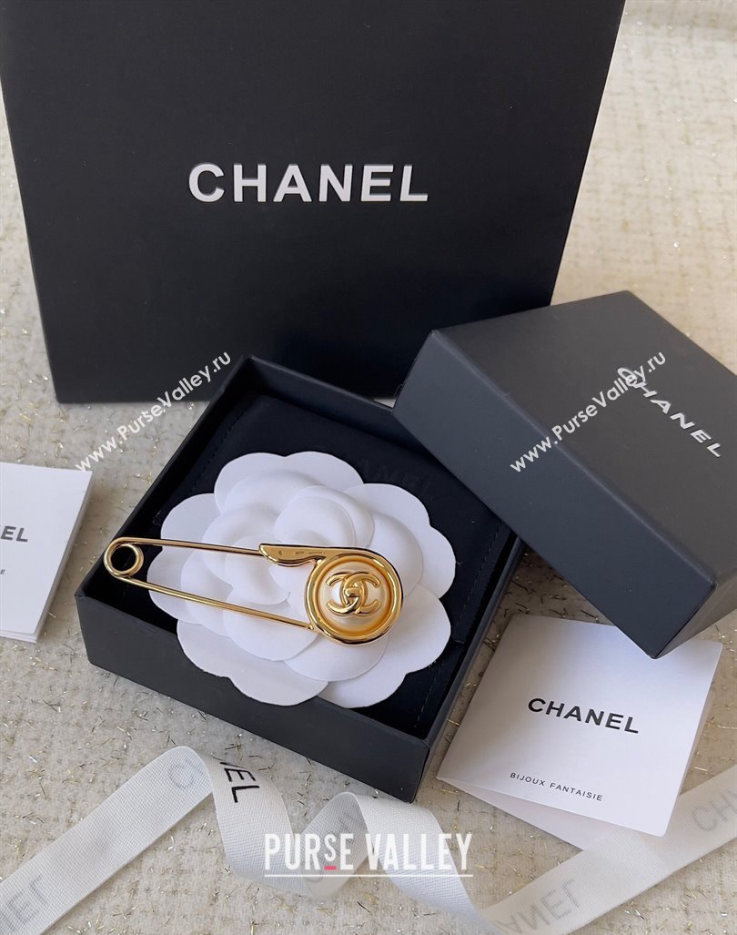 Chanel Pin Brooch Gold 2024 0729 (YF-240729129)