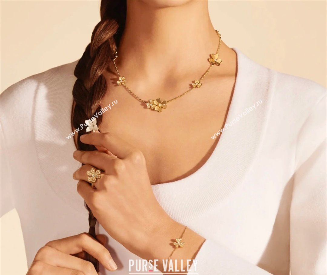Van Cleef Arpels Frivole necklace, 9 flowers yellow gold 2025 0114 (YF-250114093)
