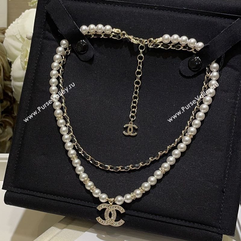 Chanel Pearls and Chain Short Necklace Black Lambskin Leather 2025 (YF-250113078)