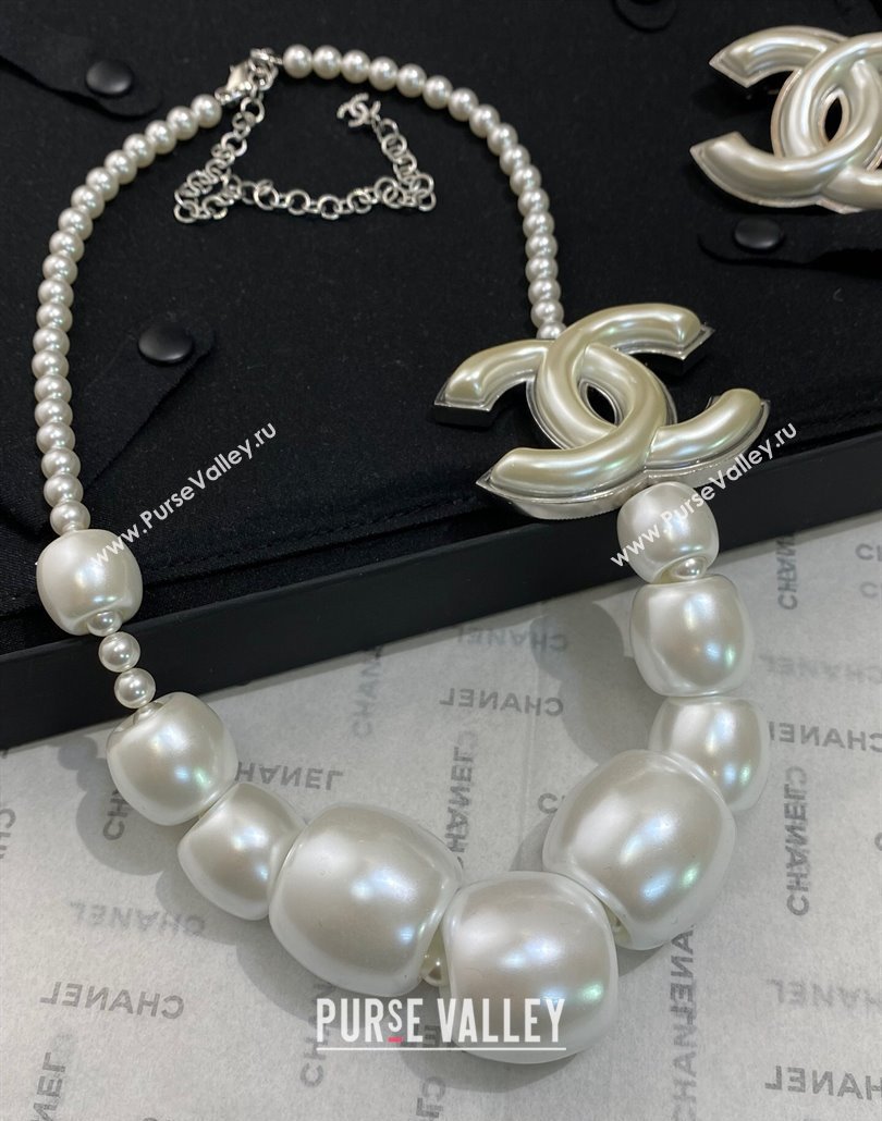 Chanel Maxi Resin Necklace White 2025 0114 (YF-250114029)
