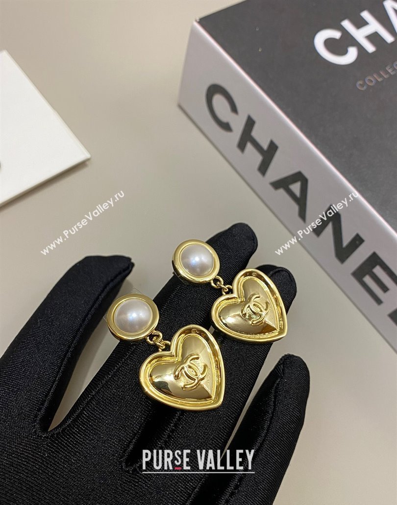 Chanel Vintage Heart Short Earrings 2025 0114 (YF-250114003)