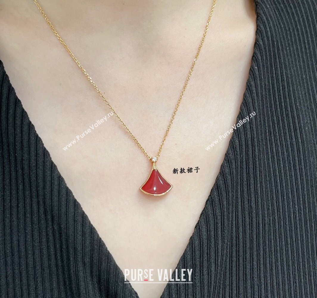 Bvlgari Divas Dream Pendant Necklace Burgundy 2025 0114 (YF-250114061)