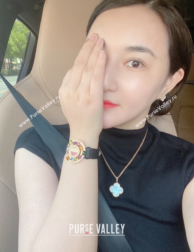 Van Cleef Arpels Magic Alhambra long necklace, 1 motif in 18K yellow gold White 2025 0114 (YF-250114083)