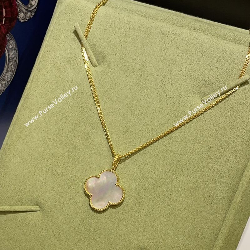 Van Cleef Arpels Magic Alhambra long necklace, 1 motif in 18K yellow gold White 2025 0114 (YF-250114083)