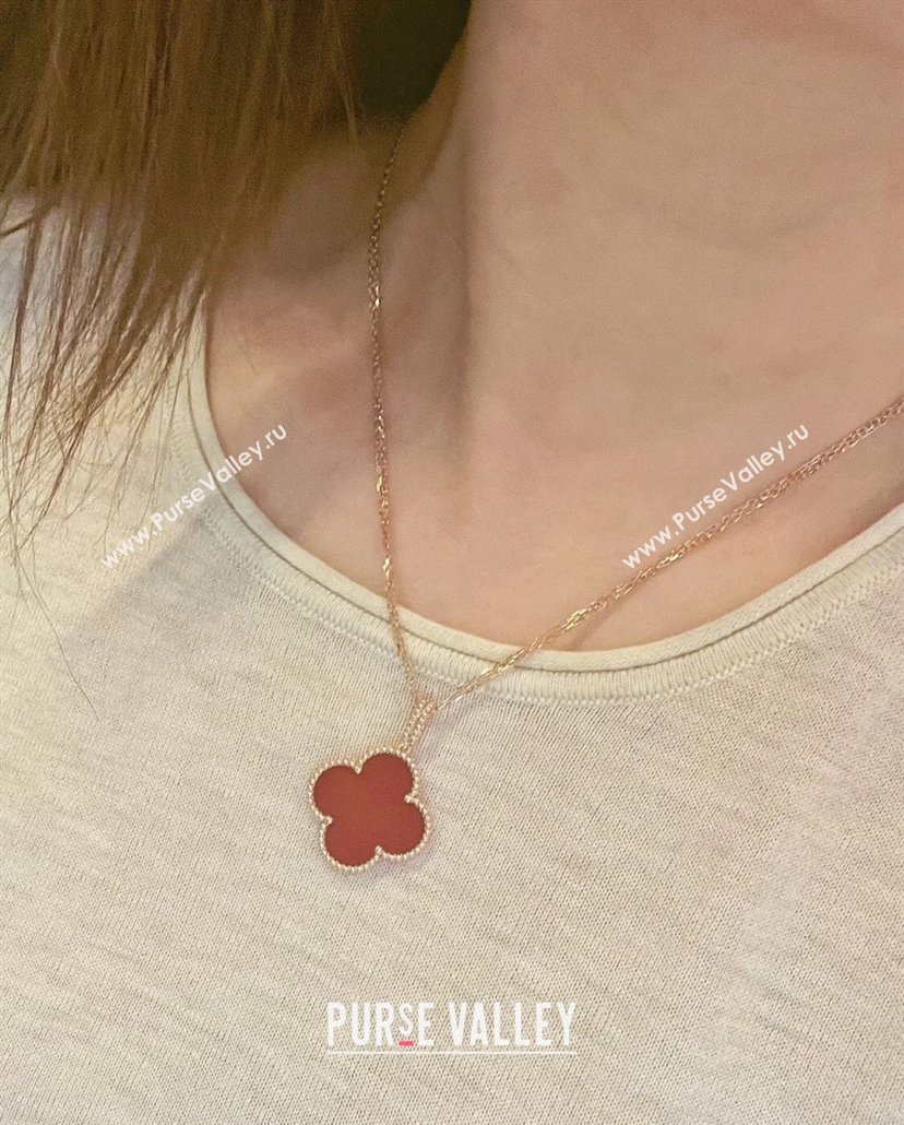 Van Cleef Arpels Magic Alhambra long necklace, 1 motif in 18K yellow gold Red 2025 0114 (YF-250114084)