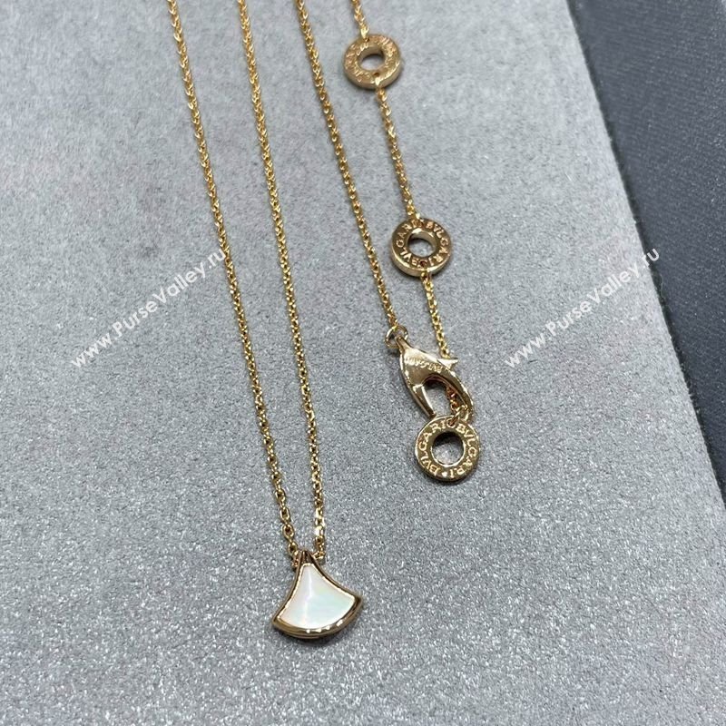 Bvlgari Divas Dream Mini Pendant Necklace White/Rose Gold 2025 0114 (YF-250114055)