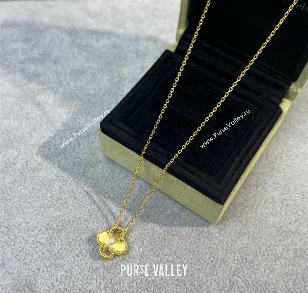 Van Cleef Arpels Alhambra Pendant Necklace with Crystals Charm Laser Gold 2025 0726 (YF-250726079)