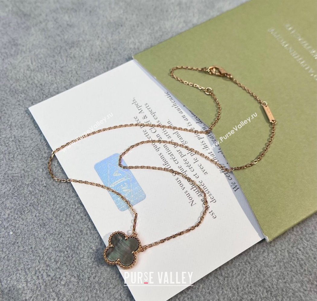 Van Cleef Arpels Alhambra Pendant Necklace Grey/Rose Gold 2025 0726 (YF-250726088)