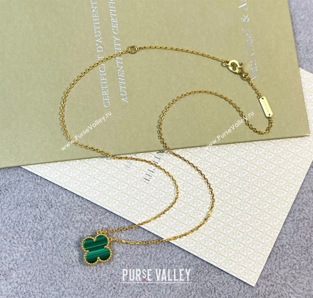 Van Cleef Arpels Alhambra Pendant Necklace Green/Yellow Gold 2025 0726 (YF-250726093)