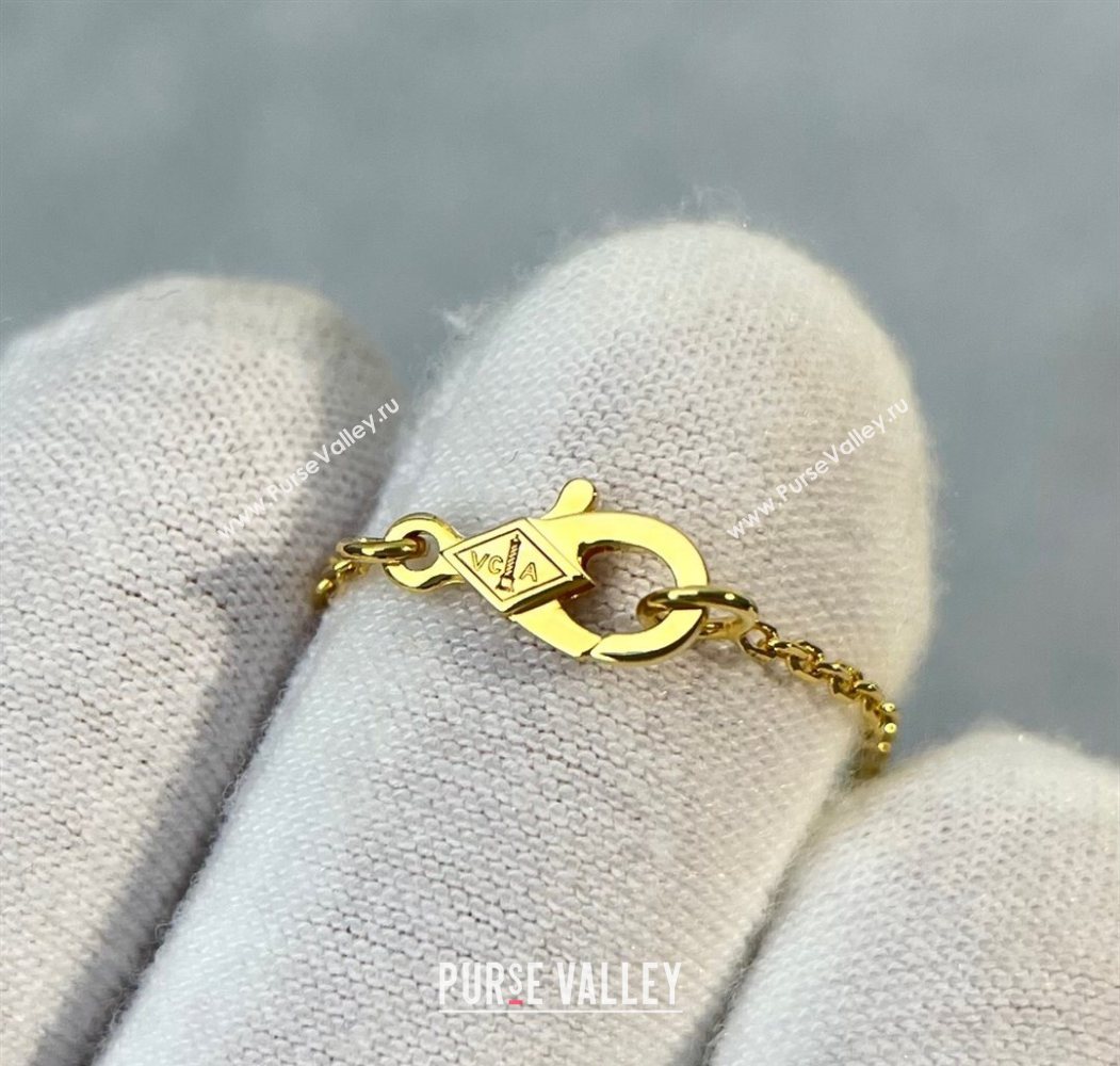 Van Cleef Arpels Alhambra Pendant Necklace Green/Yellow Gold 2025 0726 (YF-250726093)