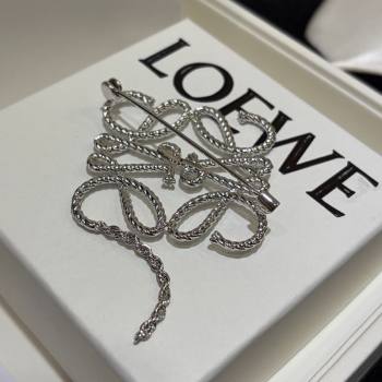 Loewe Anagram Brooch Silver 2026 0321 (YF-260321043)