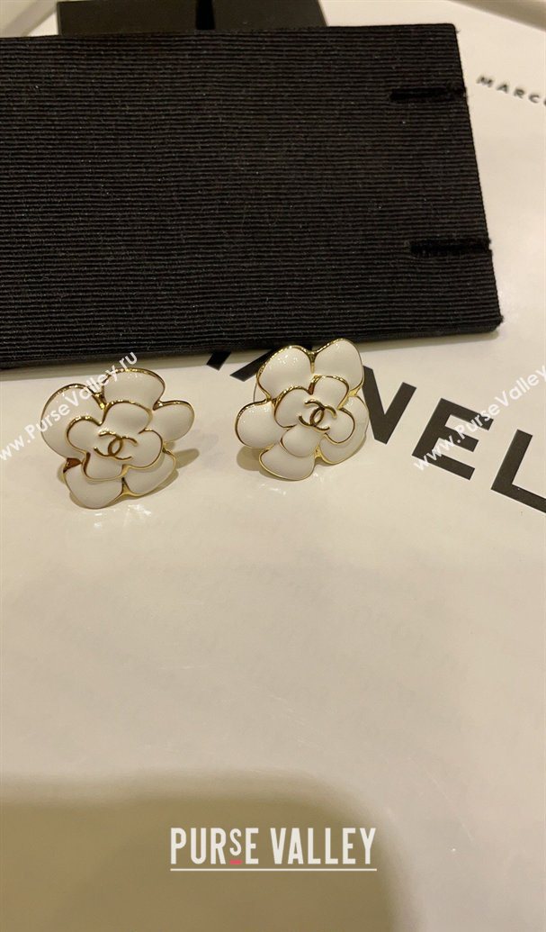 Chanel Camellia Studs Earrings White 2026 CH032028 (YF-260320107)