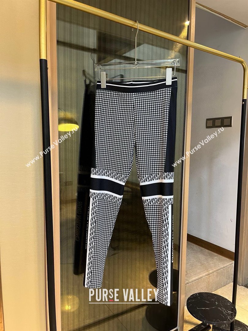 Dior Houndstooth Yoga Activewear Set 2025 0314 (WM-250314019)