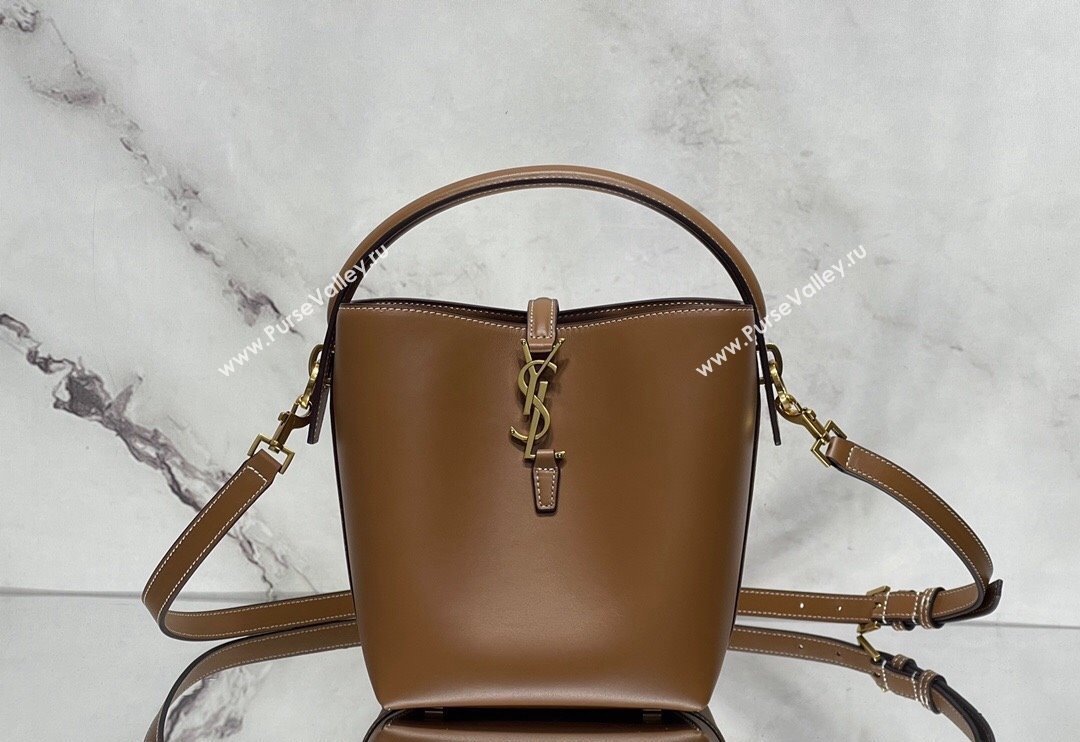 Saint Laurent Le 37 Small Bucket bag in Shiny Leather 749036 Brown 2024 (nana-240202001)