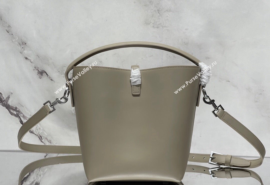 Saint Laurent Le 37 Small Bucket bag in Shiny Leather 749036 Grey 2024 (nana-240202004)