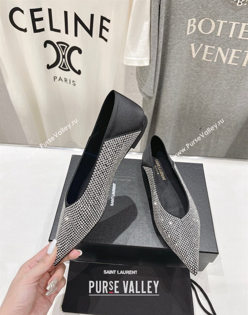 Saint Laurent Nour Pointed Flat Slippers in Strass Allover Silver 2024 (MD-240704094)