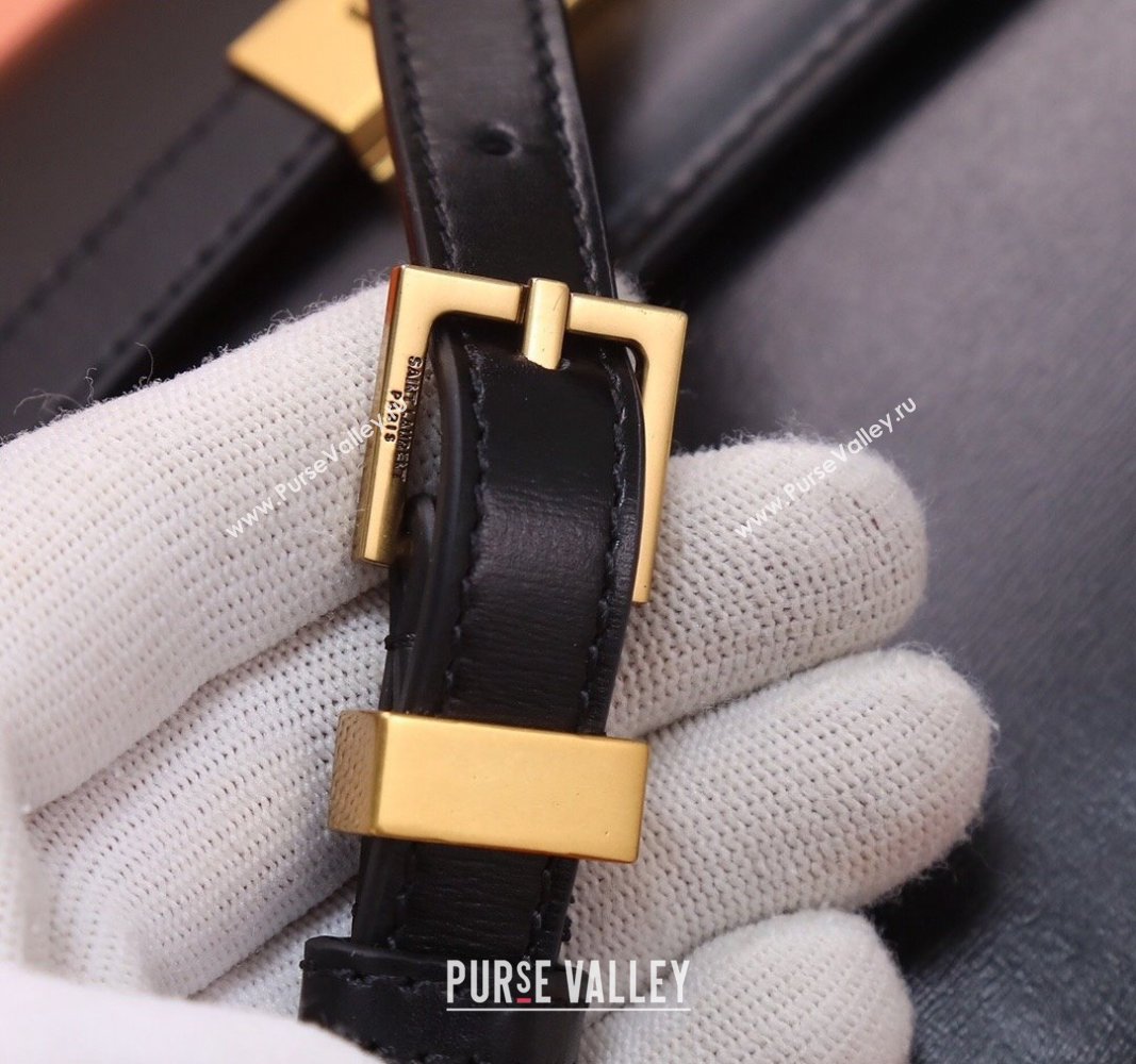 Saint Laurent Manhattan Shoulder Bag in Smooth Leather 675626 Black/Gold 2024 (YY-240803062)