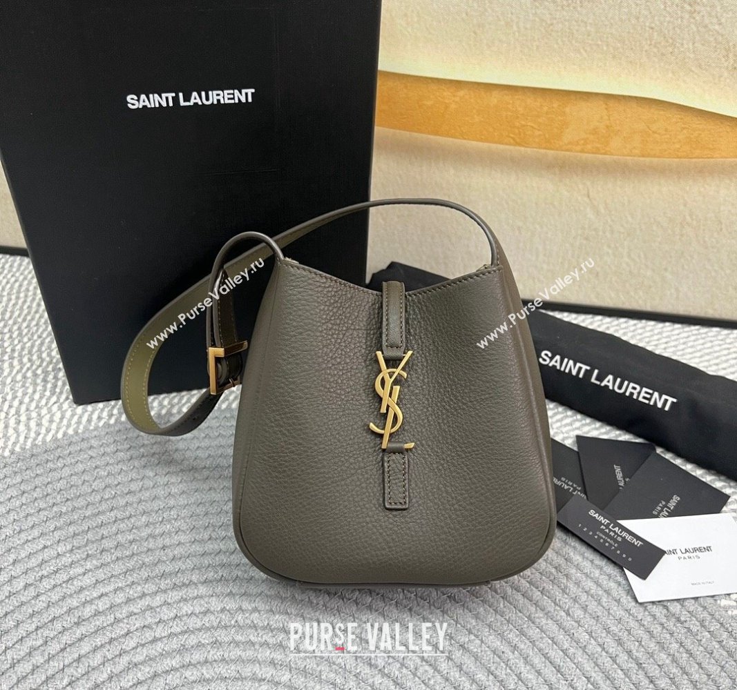 Saint Laurent LE 5 À 7 Supple baby Mini Hobo Bag in Grained Leather 809461 Green 2024 (nana-240827001)