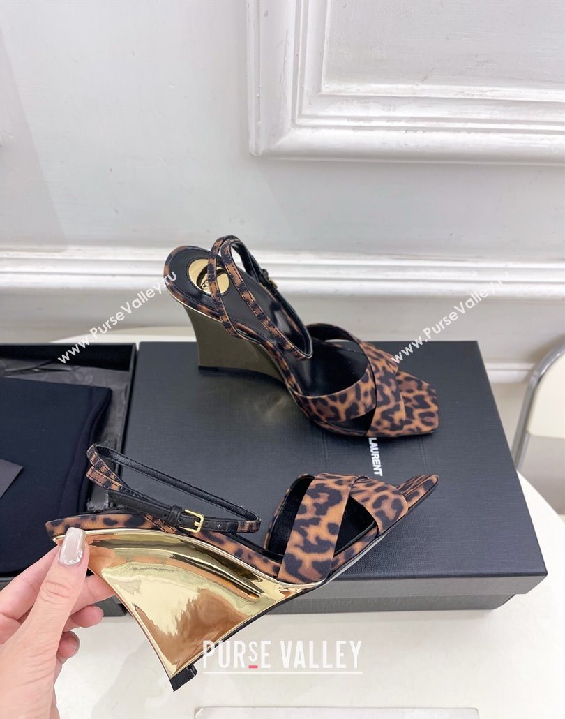Saint Laurent Lucienne Printed Fabric Wedge Sandals 10.5cm Brown 2025 8302879 (KER-250604084)