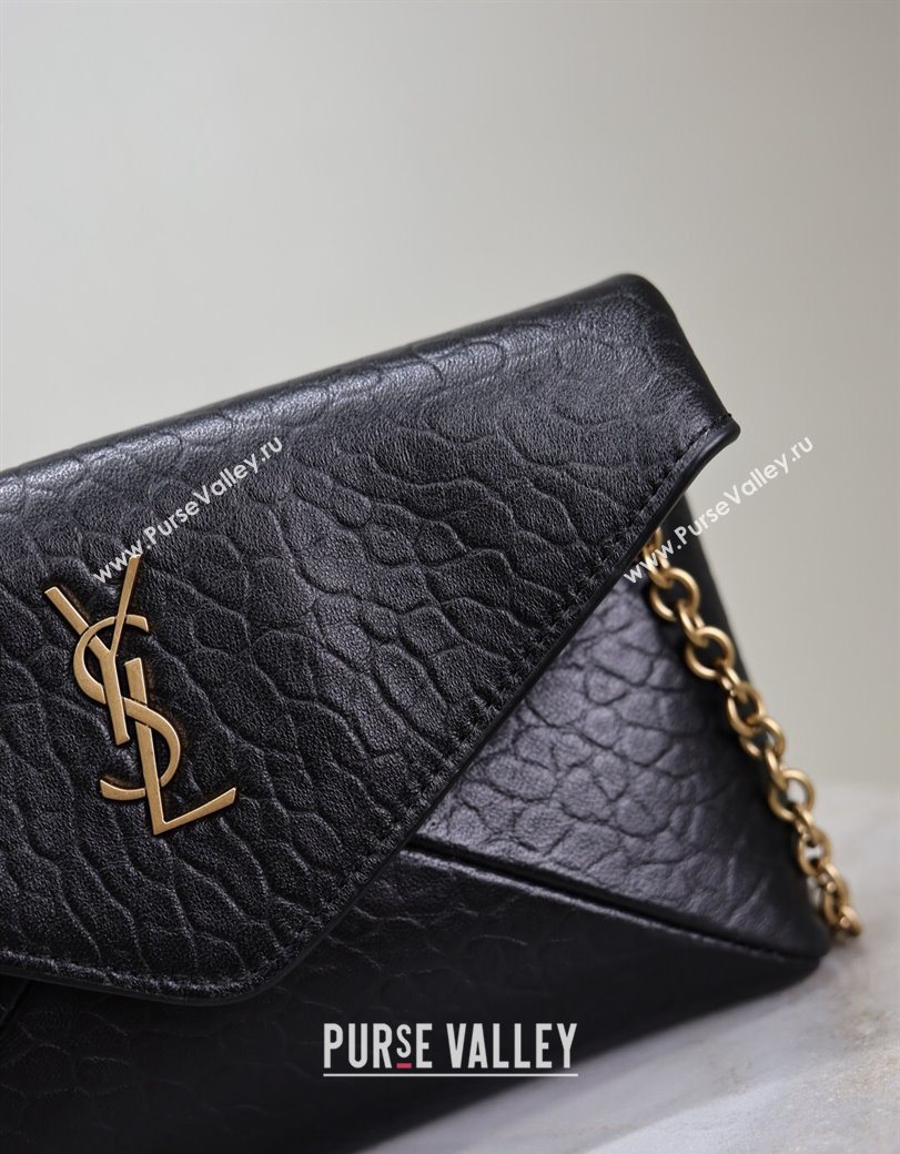 Saint Laurent Cassandre Chain Clutch in Embossed Lambskin Black 2025 819271 (YY-250625099)