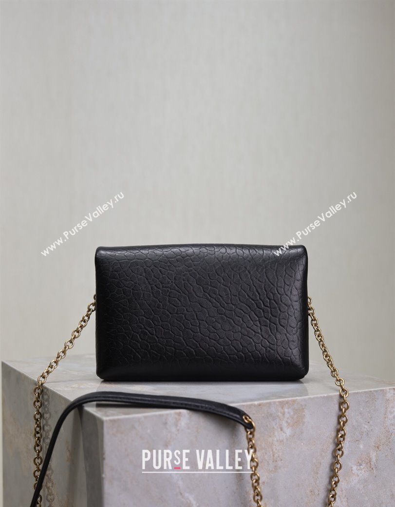 Saint Laurent Cassandre Chain Clutch in Embossed Lambskin Black 2025 819271 (YY-250625099)