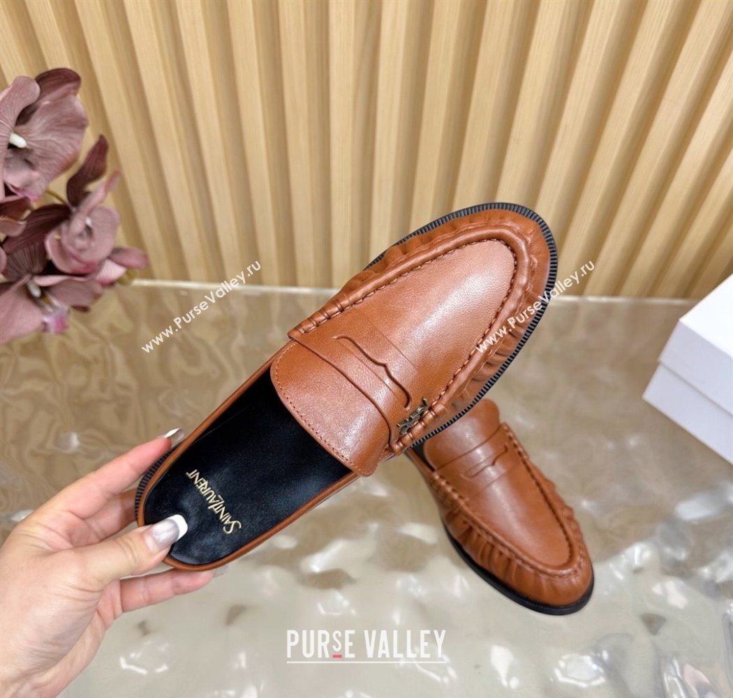 Saint Laurent Le Loafers Mules in Creased Leather Tan Brown 2025 (MD-250825101)