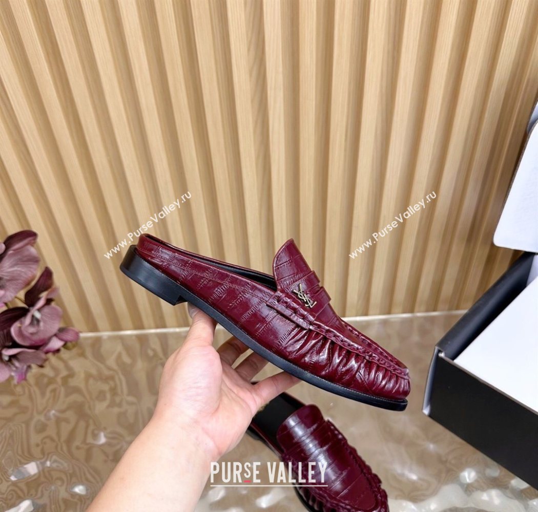 Saint Laurent Le Loafers Mules in Eel Embossed Leather Burgundy 2025 (MD-250825098)