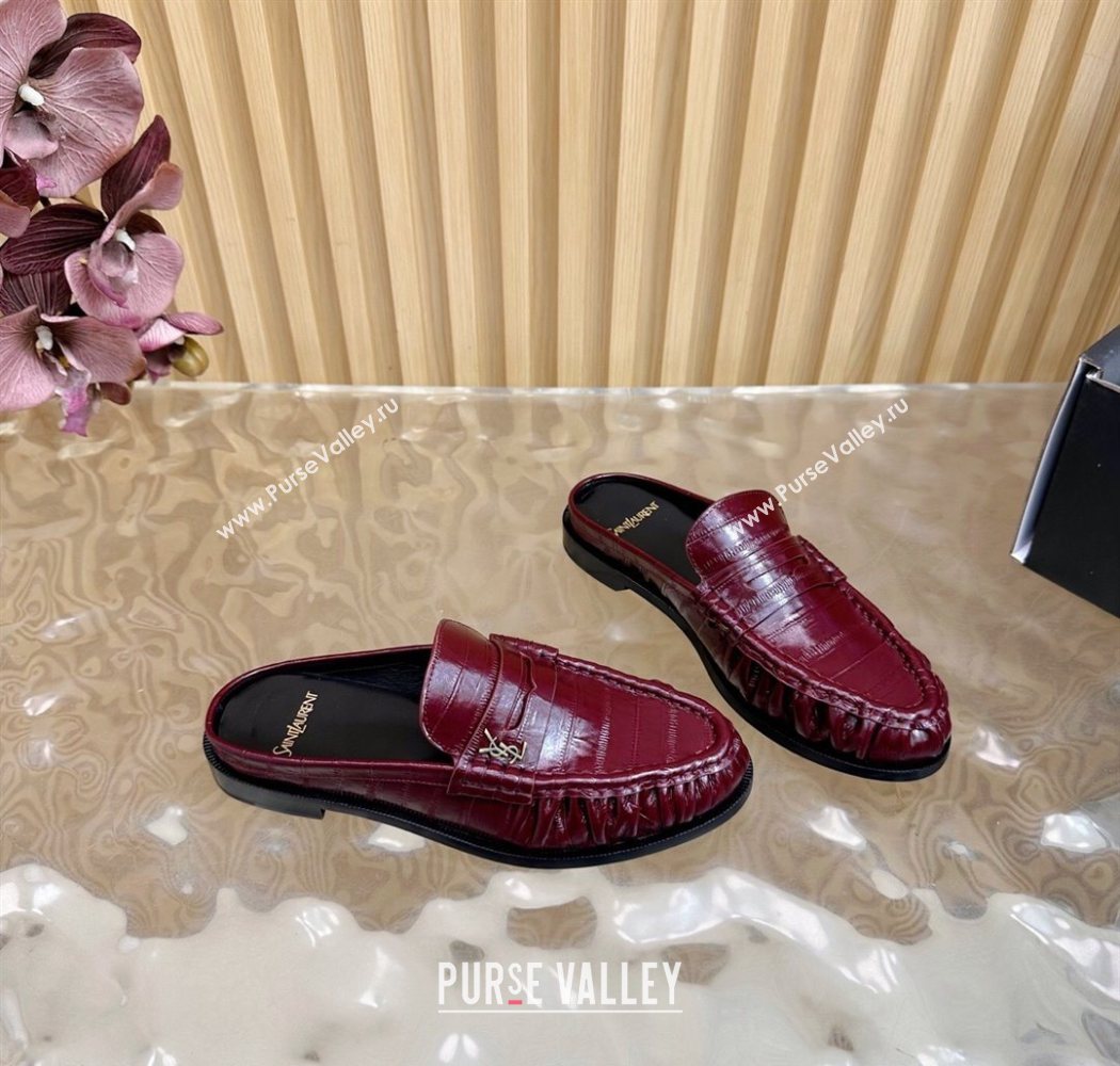 Saint Laurent Le Loafers Mules in Eel Embossed Leather Burgundy 2025 (MD-250825098)