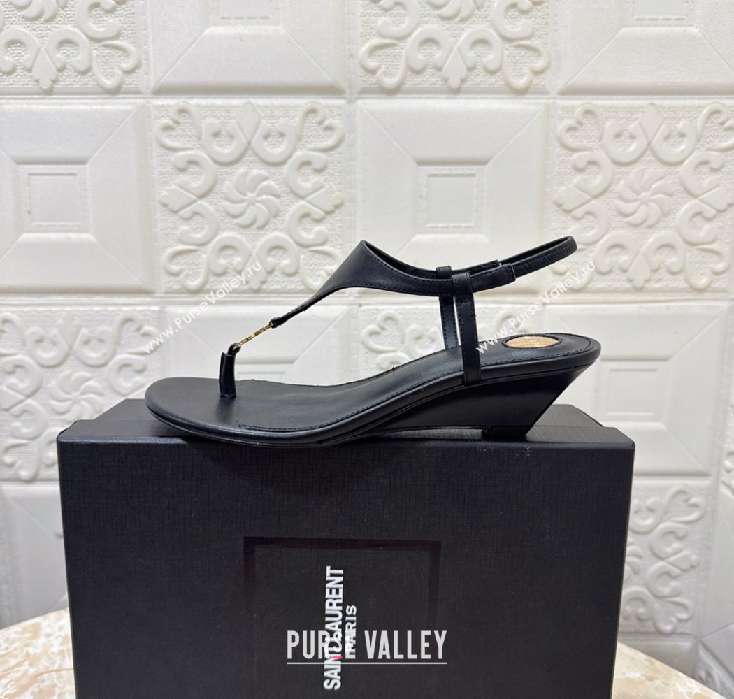 Saint Laurent Cassandra Wedge Thong Sandals 3.5cm in Calfskin Black 2025 825279 (MD-250825120)