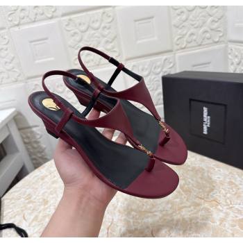 Saint Laurent Cassandra Wedge Thong Sandals 3.5cm in Calfskin Burgundy 2025 825279 (MD-250825121)