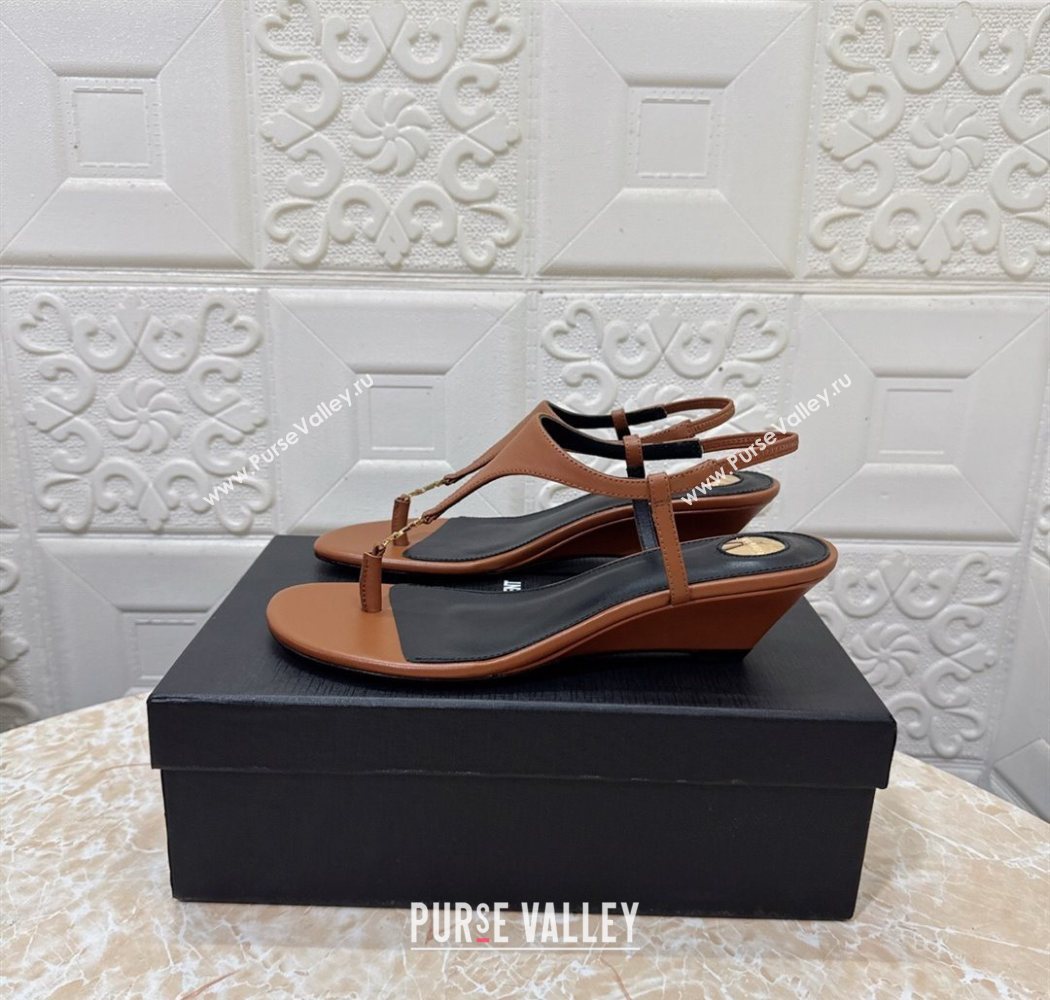Saint Laurent Cassandra Wedge Thong Sandals 3.5cm in Calfskin Brown 2025 825279 (MD-250825122)