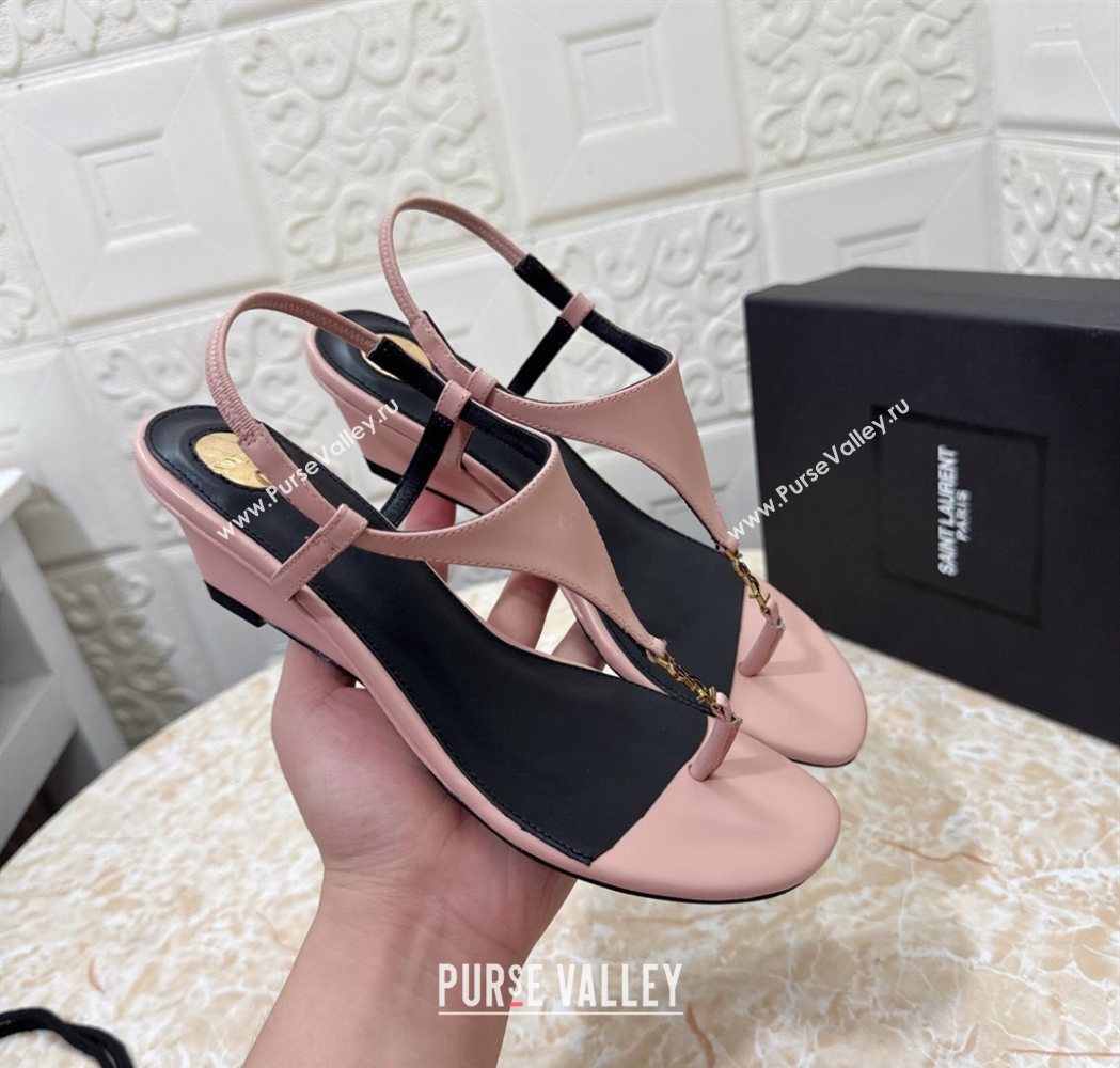 Saint Laurent Cassandra Wedge Thong Sandals 3.5cm in Calfskin Light Pink 2025 825279 (MD-250825123)