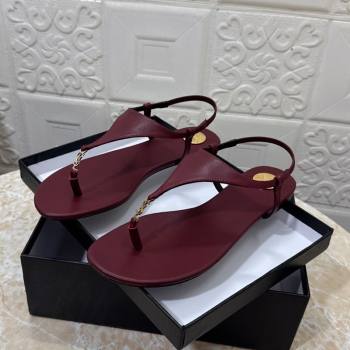 Saint Laurent Cassandra Flat Thong Sandals in Calfskin Burgundy 2025 841570 (MD-250825127)