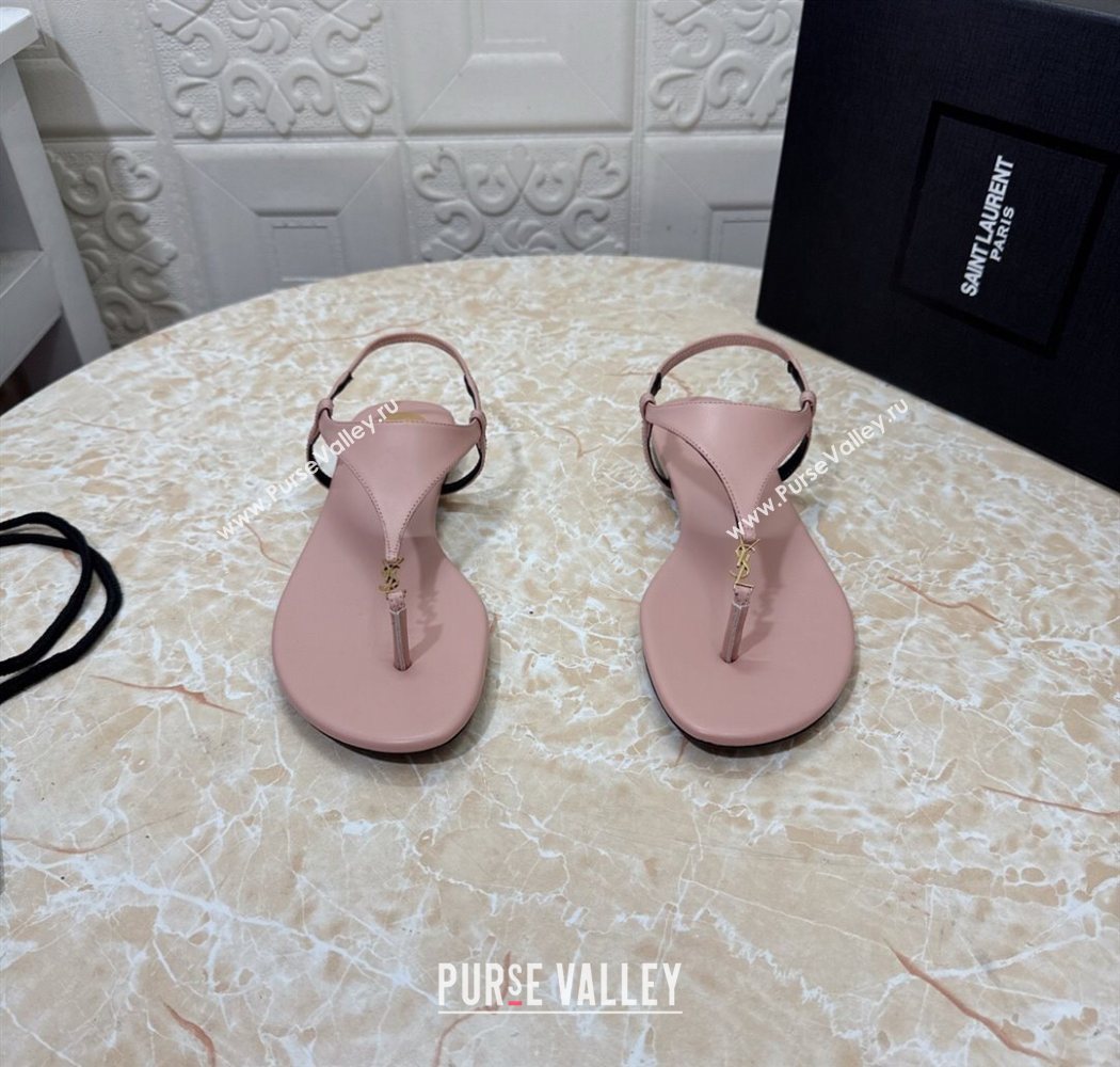 Saint Laurent Cassandra Flat Thong Sandals in Calfskin Light Pink 2025 841570 (MD-250825128)