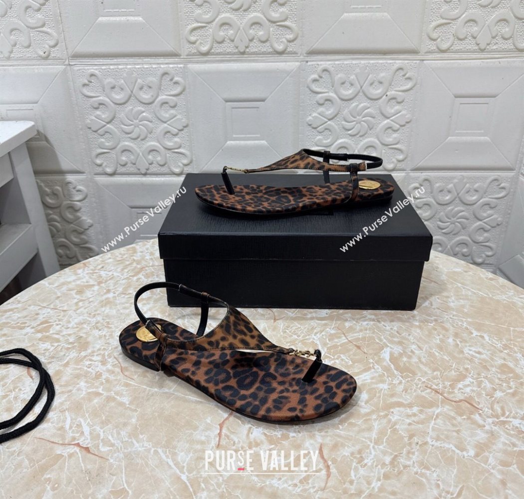 Saint Laurent Cassandra Flat Thong Sandals in Leopard Print 2025 841570 (MD-250825131)