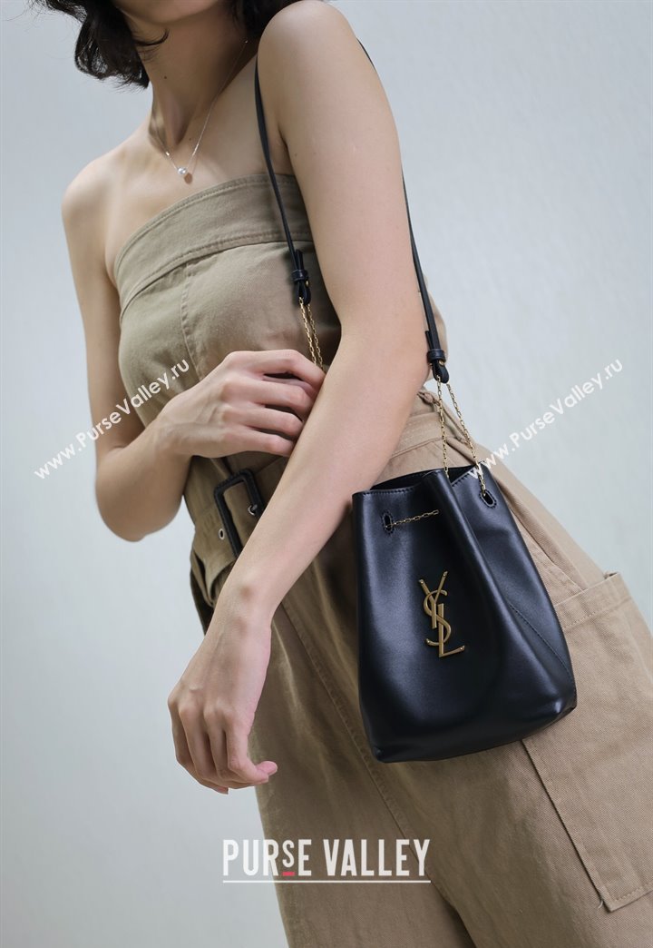 Saint Laurent Pochon Bucket Bag in Lambskin Leather Black 2025 801070 (YY-250924126)