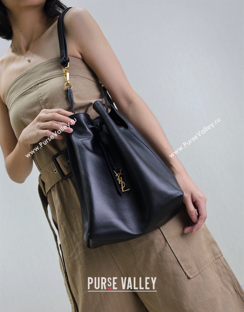 Saint Laurent Paris VII Pochon Bucket Bag in Lambskin Leather Black 2025 804302 (YY-250924128)