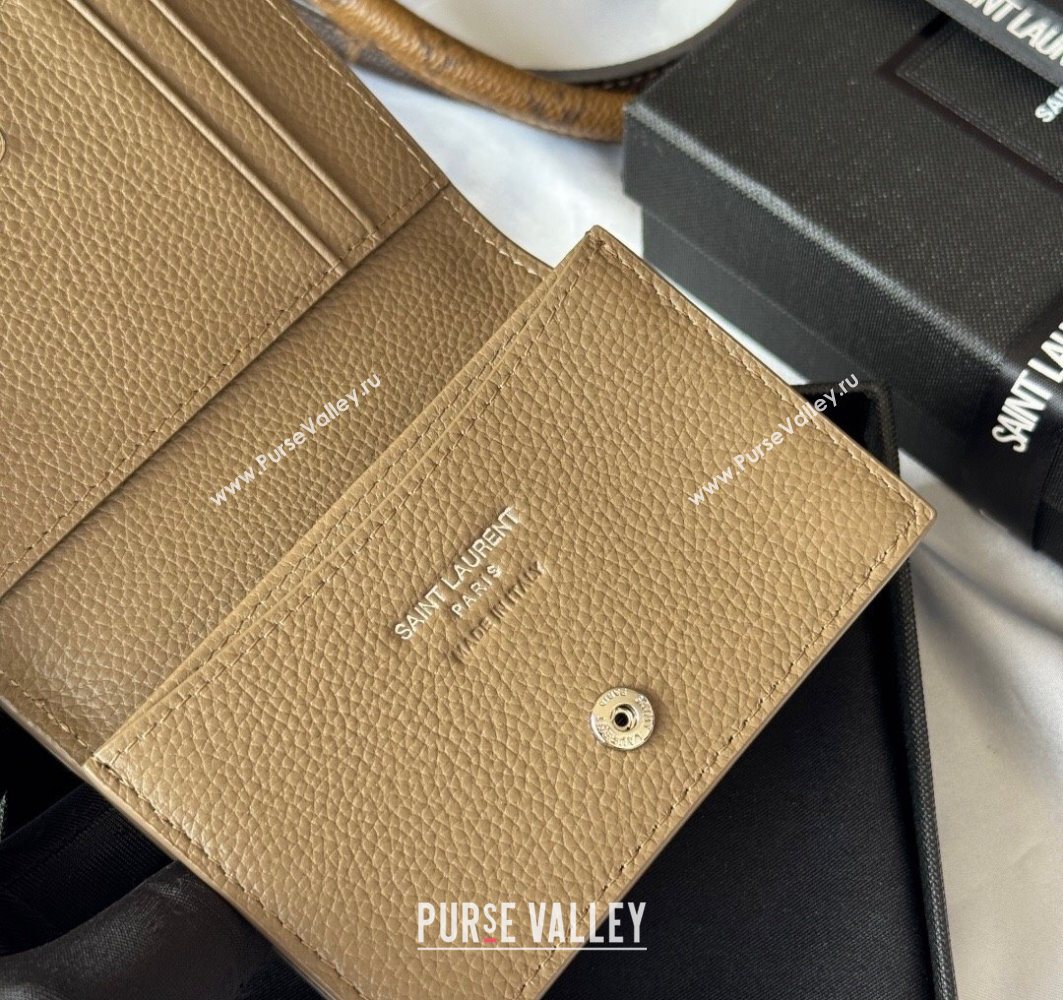 Saint Laurent Cassandre Shadow Business Card Case in Grained Leather Beige/Silver 2025 693492 (YY-251120011)