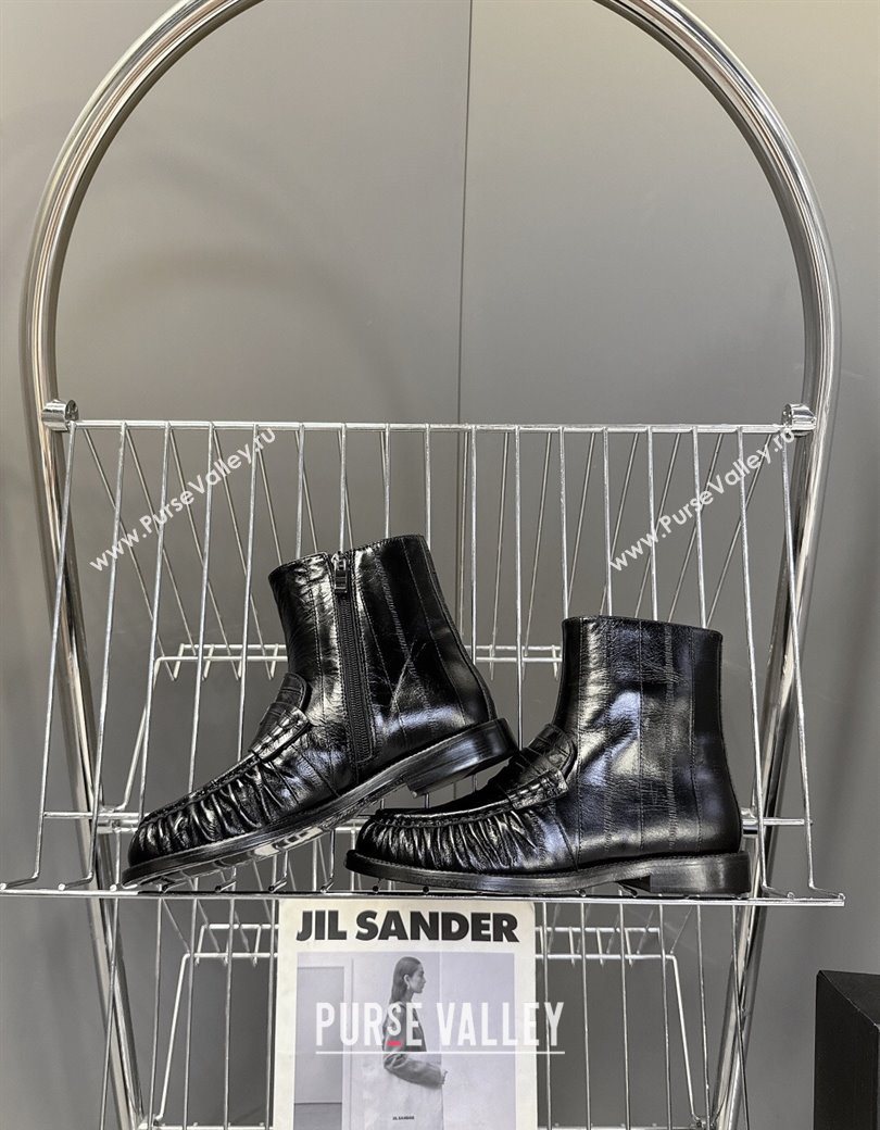 Saint Laurent Le Flat Booties in Eel Embossed Leather Black 2025 YSL121301 (MD-251213039)